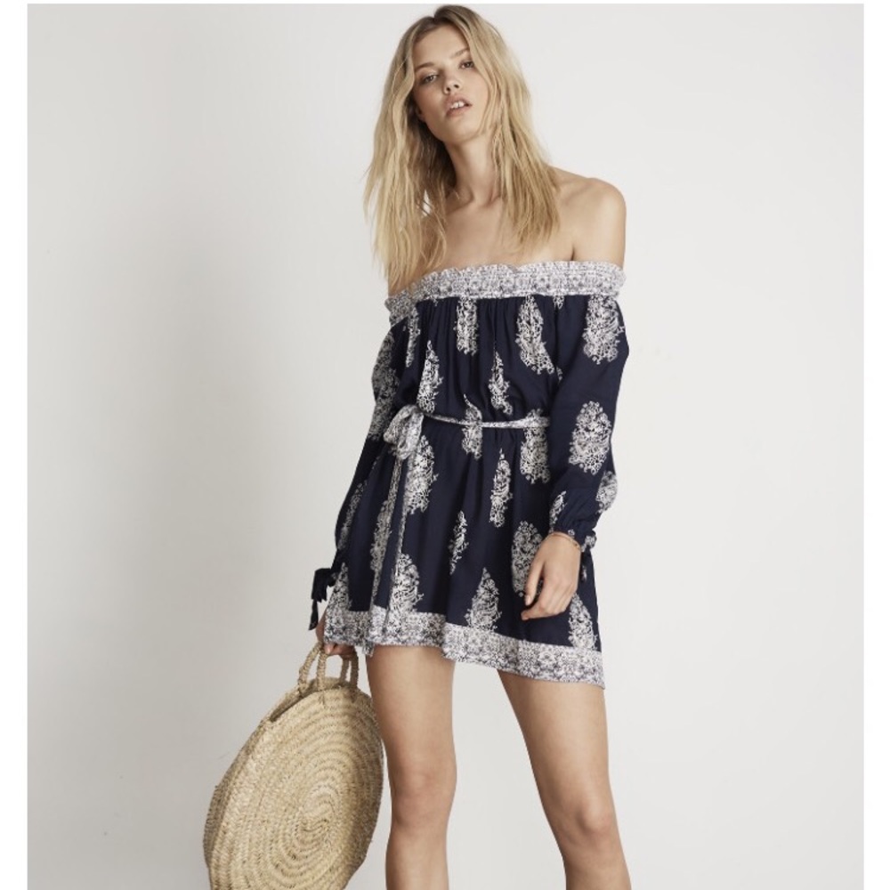 Faithfull brand off shoulder